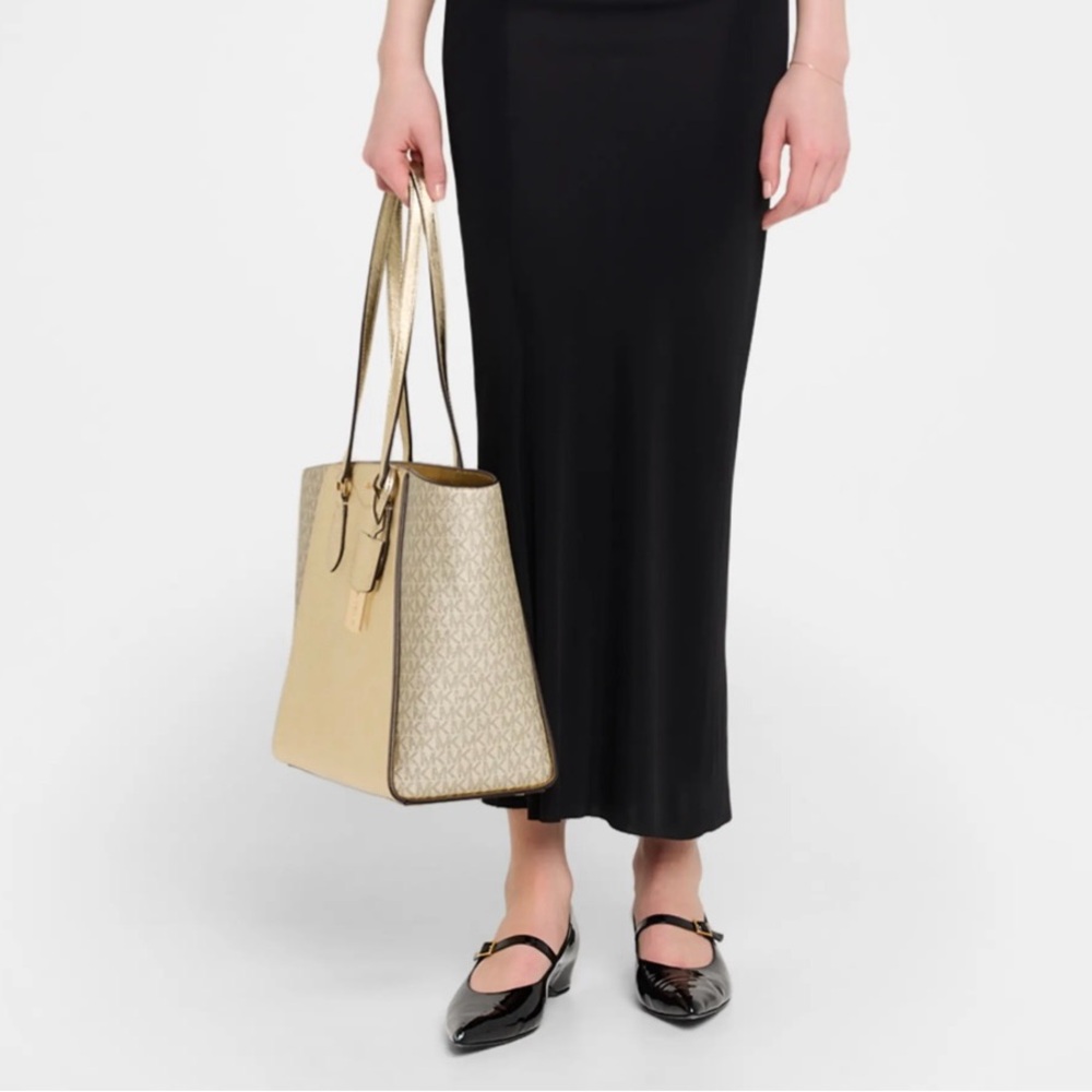 Michael Kors Taryn Large Leather Tote Bag in Gold - Picture 8 of 10